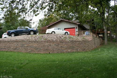 retaining wall Collinsville