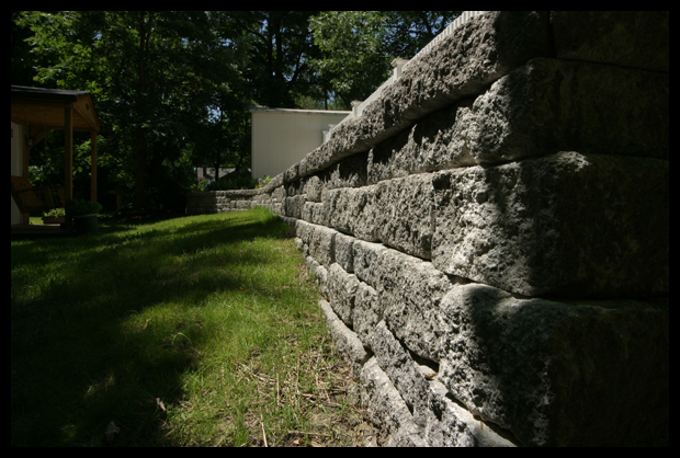 retaining walls and steps construction
